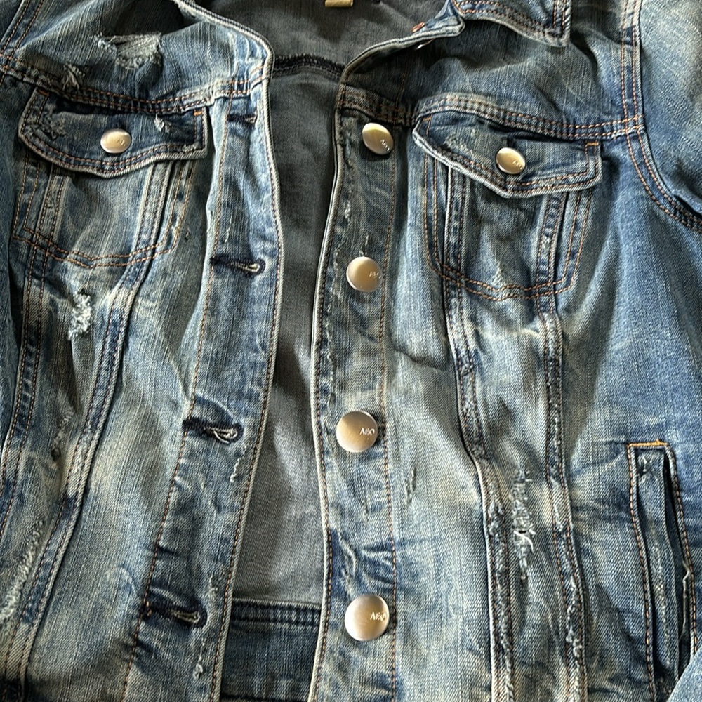 Jean Jacket - Picture 2 of 3